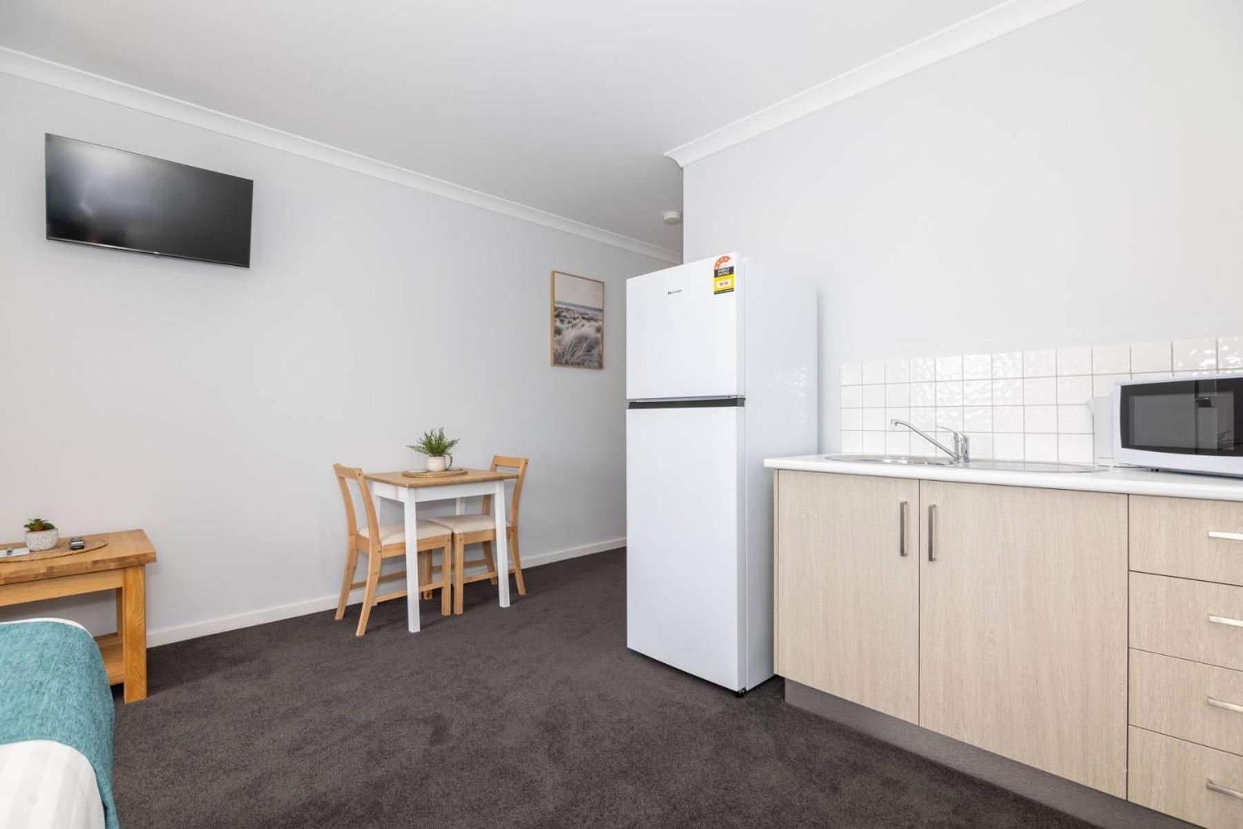 Jurien Bay Motel Apartments Exterior photo