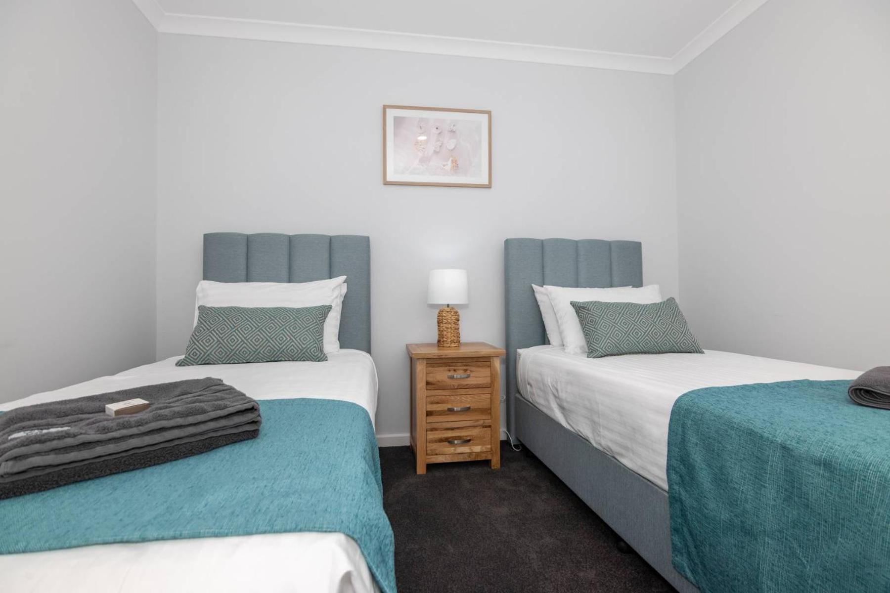 Jurien Bay Motel Apartments Exterior photo
