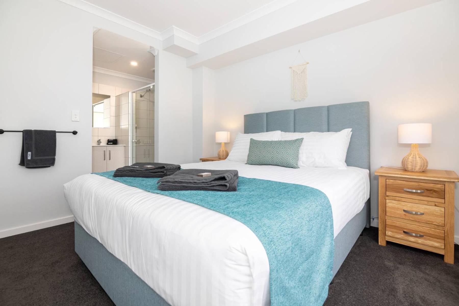 Jurien Bay Motel Apartments Exterior photo