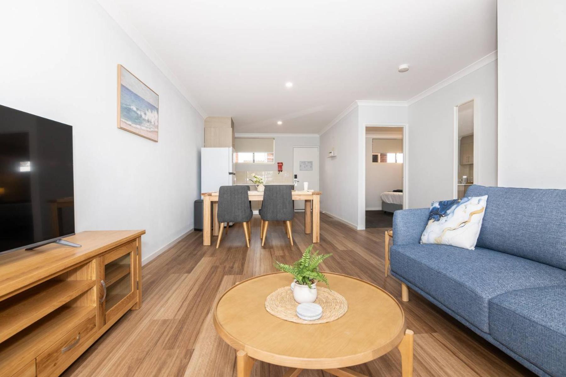 Jurien Bay Motel Apartments Exterior photo