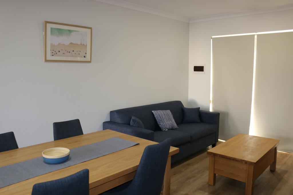 Jurien Bay Motel Apartments Exterior photo